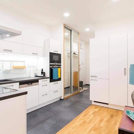 Friendly Private Room In The Sharing Flat Πράγα Εξωτερικό φωτογραφία
