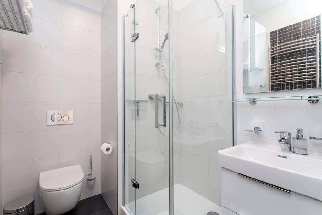 Friendly Private Room In The Sharing Flat Πράγα Εξωτερικό φωτογραφία